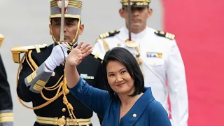 Peru: Keiko Fujimori takes office as new president