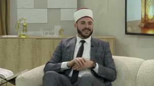 Angazhimi për ta bërë personin njeri dhe musliman të mirë - Samir ef. Gjoni