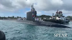 Майк Круз написал статью под заголовком: «Потоп, бумажный стаканчик и недостаточная активность Ва...