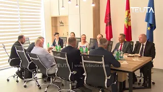 Presidenti Begaj takohet me politikanët e Ulqinit