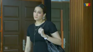 [CLIP] Hadiah Dari Tuhan: Ep 10 - Sejak Bila Pulak Dia Pandai Solat | Tonton