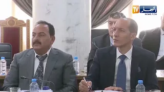 الوزير الأول يترأس اجتماعا تحضيريا بمناسبة الدخول الاجتماعي المقبل