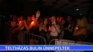 Teltházas bulin ünnepeltek