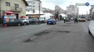 jurnal MUSCEL TV 26 02 2026 SE PLOMBEAZĂ GROPILE DIN CARTIERE