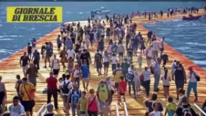 2016 06 26 h 08 16 TheFloatingPiers Cam Montisola