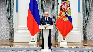 La UE seguirá condenando a Rusia en el G20 con o sin la presencia de Putin