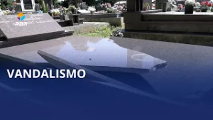 Vandalismo no cemitério