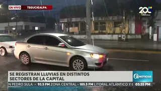 Rain falls in different sectors of the capital.