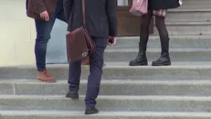 Ladro ferito dalla Polstrada dopo inseguimento: è stato dimesso dall'ospedale e traferito in carcere