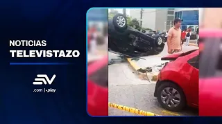 3 people injured and one car overturned after traffic accident in Guayaquil | Televistazo