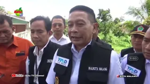 JELANG IDUL FITRI, WALIKOTA MALANG PANTAU HARGA CABAI LANGSUNG DARI PETANI