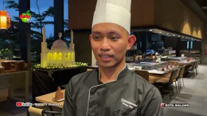 100 KILOGRAM COKLAT DIJADIKAN MINIATUR MASJID