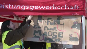 „Protest im Zoo Leipzig: Mitarbeitende setzen Zeichen“