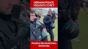 German Police Violent behaviour with the protestor