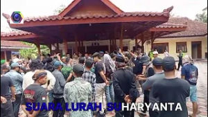 Lurah Paw Ngalang Gunungkidul di Demo Earga Soal Tkd