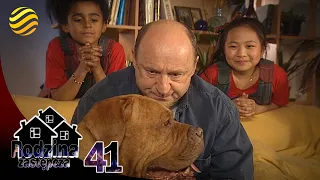 Nel on Roller Skates - Foster Family - FULL EPISODE (41)