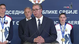 Vučić  Hvala bokserima na veličanstvenom uspehu,vraćamo boks na velika vrata