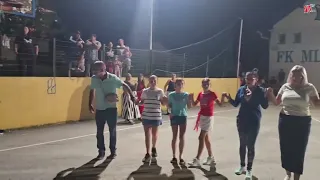 U Kikačima tradicionalno kolo zaigrali i stari i mladi.