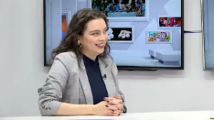 TV USAC presenta a Hanna Orellana en el programa Sala de artistas.