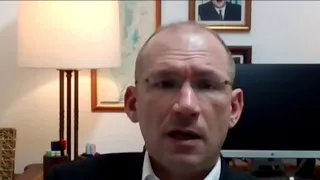"دفع أموال لتغيير مواقف والتأثير على السياسيين هو بدعة قطرية"
