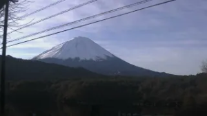 西湖ライブカメラ タイムラプス映像（2026年2月27日） 提供：UTYテレビ山梨