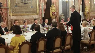 Felipe VI aborda Ceuta frente a Macron: "No lo podemos afrontar solos"