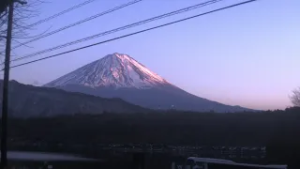 西湖ライブカメラ タイムラプス映像（2026年2月19日） 提供：UTYテレビ山梨