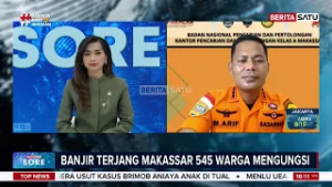 Tim SAR Evakuasi Ratusan Warga Korban Banjir Makassar #Beritasatu