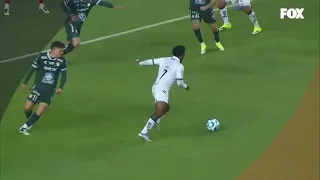 9021 GALLOS VS LEÓN