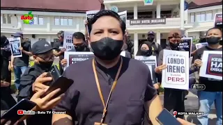DOZENS OF JOURNALISTS IN MALANG PROTEST PRABOWO'S 'LONDO IRENG' REMARK