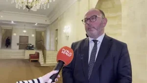 Gérard Larcher va saisir le Conseil d'Etat pour vérifier "la solidité juridique" du texte