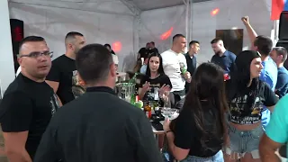 Mirko i Savo - Tri livade ostase na sanku