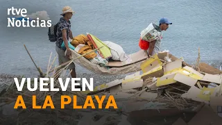 Migrant crisis in Ceuta | Hundreds of migrants return to Trampolín beach | RTVE News