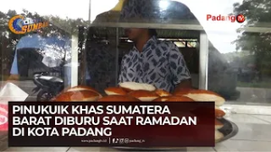 Mirip Serabi, Ini Pinukuik Khas Lima Puluh Kota yang Laris di Padang
