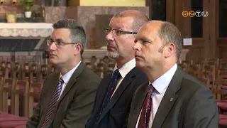 Számos római és középkori falmaradvány rejtőzik a Székesegyház és a Mindszenty tér alatt
