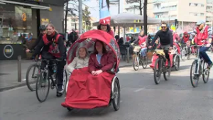 Pedalant somriures amb En Bici Sense Edat