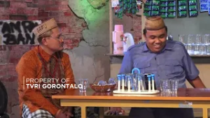 PARAKOLOLO - BERBAGI ITU INDAH