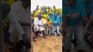 “Sammy, aton gold, abo ka!” Efutu Asafo Companies Rally Behind Afenyo-Markin!