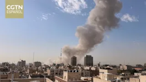 Medios reportan ataques de Israel y Estados Unidos contra Irán