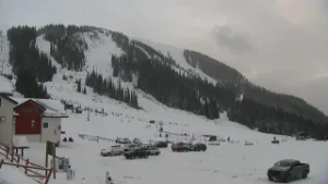 Latest headlines | Fresh snow a welcome sight for Colorado's ski resorts