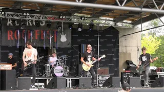 LOVOSICE: 26. Altros Rockfest hudebně pokřtil nové pódium