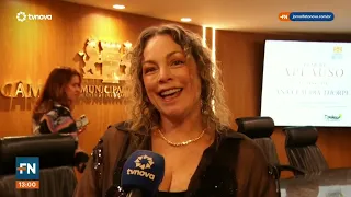 Journalist Ana Cláudia Thorpe honored for 25-year career at Recife City Council
