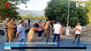 RESIDENTS BLOCK ACCESS TO REGENT'S OFFICE