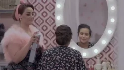 يعلّم ربي بحالي! أنا الراجل يغزلي من قبيلتو. يا حاج، دور وجهك شوية😩