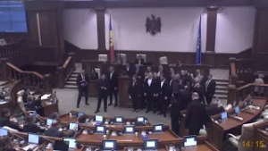 NO COMMENT | OPOZIȚIA A OCUPAT TRIBUNA
