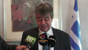 Έκοψε την πρωτοχρονιάτικη πίτα το Πανεπιστήμιο Θεσσαλίας στο συγκρότημα Παπαστράτου