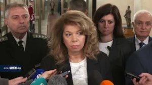 Президентът Илияна Йотова: Недостигът на личен състав остава основно предизвикателство пред армията