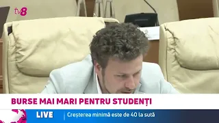 Burse mai mari, dar pentru mai puțini studenți: Câți bani vor fi acordați de la 1 septembrie 2026