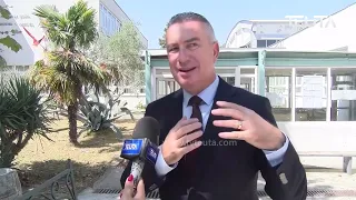 Debati për gjuhën shqipe në Gjimnazin e Ulqinit, Gjeka Komunikimi u zhvillua në të dyja gjuhët