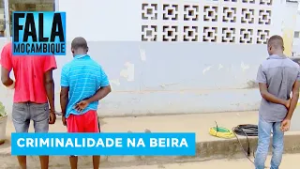 PRM na Beira detém 3 jovens por posse de catanas e sabotagem de infra-estruturas de telefonia móvel